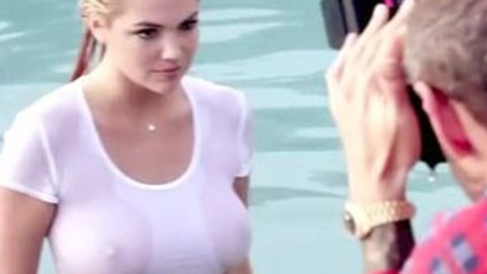 Kate Upton'dan nefes kesen çekim! GALERİ
