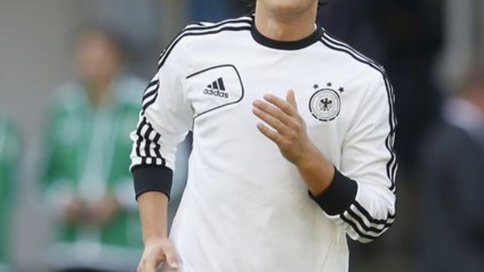 Mesut'a destek geldi!