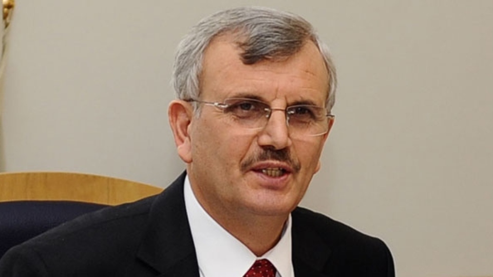 AK Parti'den sezaryen için yasa teklifi