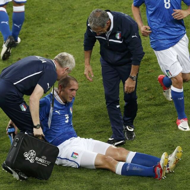 Çizme'de Chiellini şoku!