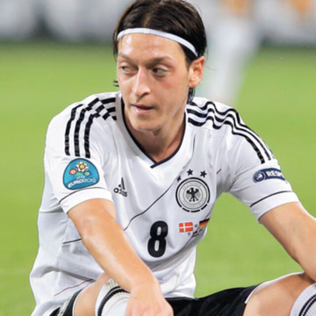 Hayal gücümü Türkler'den!..