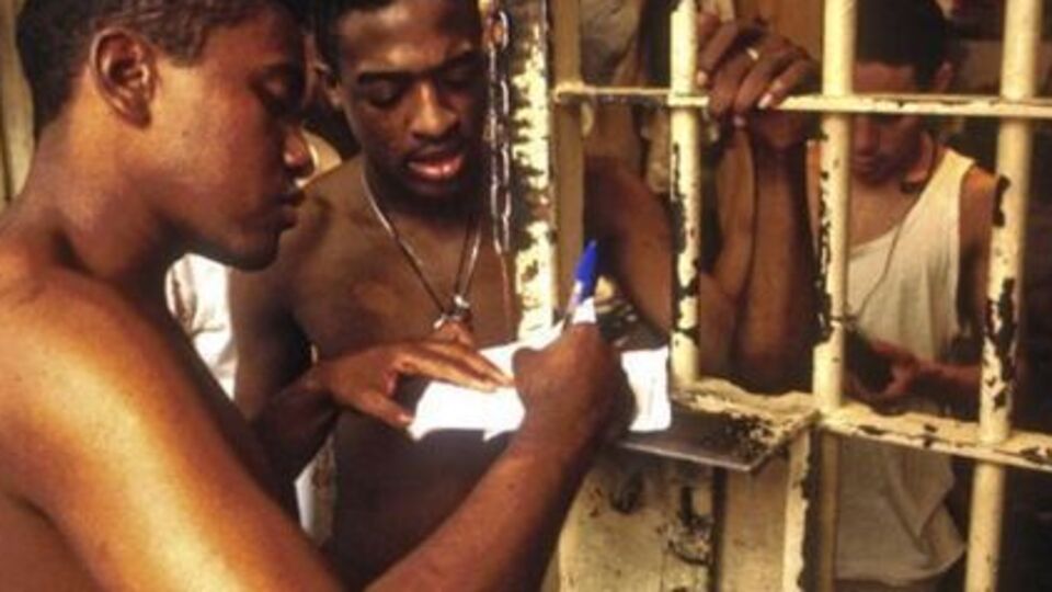 Okuyana erken tahliye