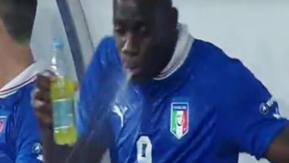 Ne var bunun içinde! VİDEO