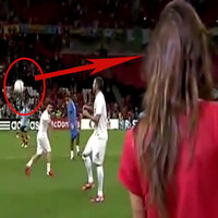 Casillas görmesin! VİDEO