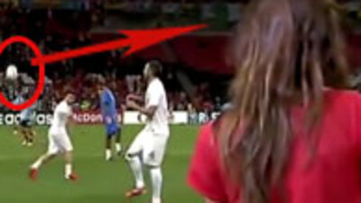 Casillas görmesin! VİDEO