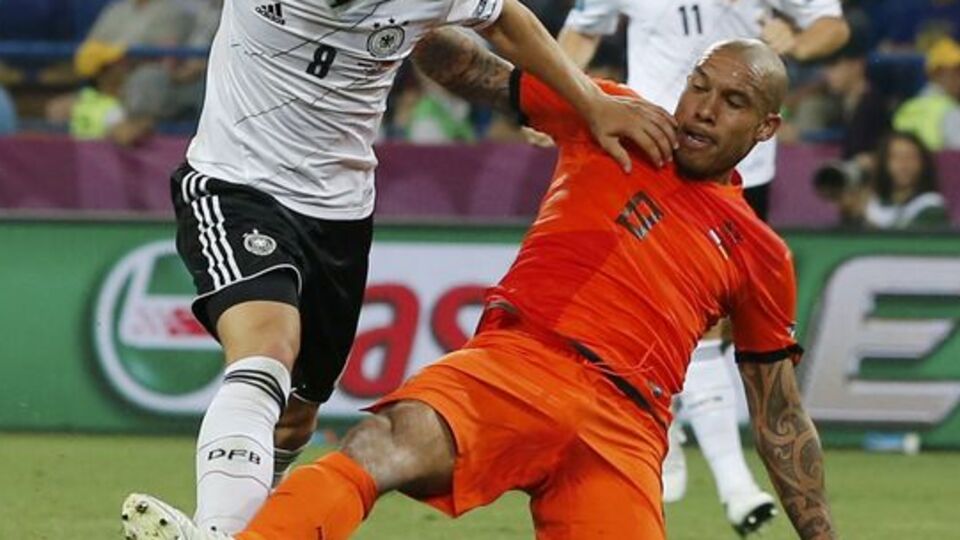 Mesut'tan itiraf:Favori İspanya