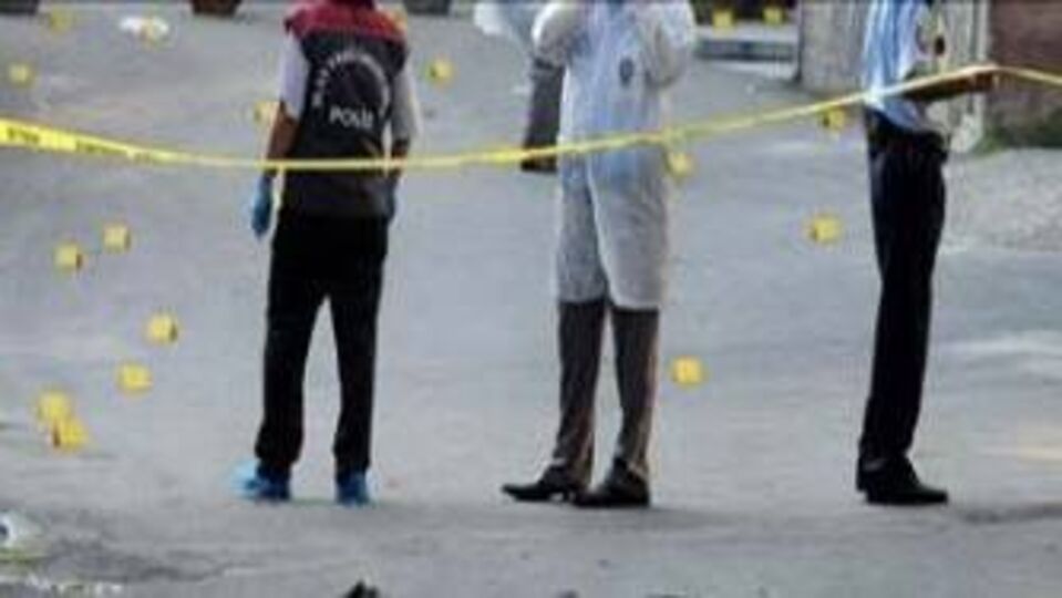 Hakkari'de ses bombası patladı!