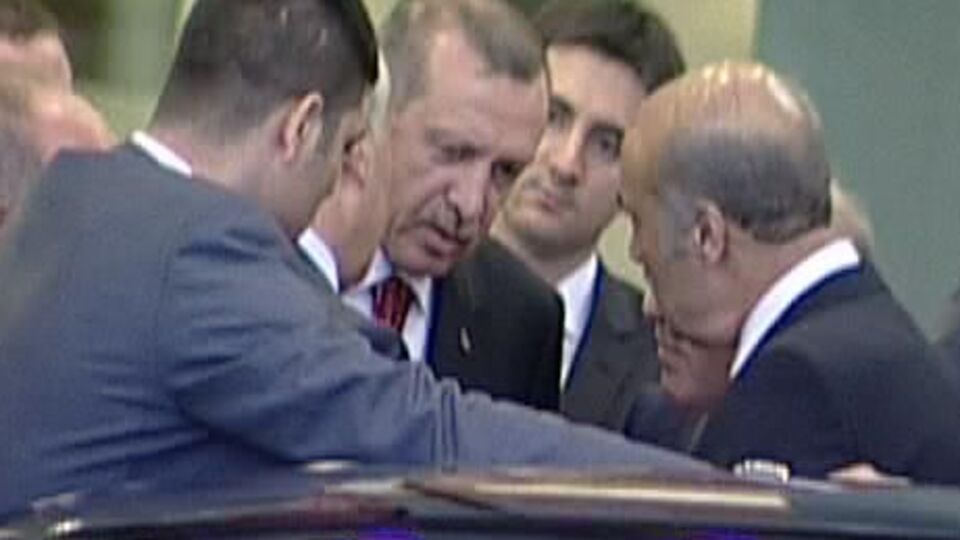 Başbakan Erdoğan nikah şahidi oldu