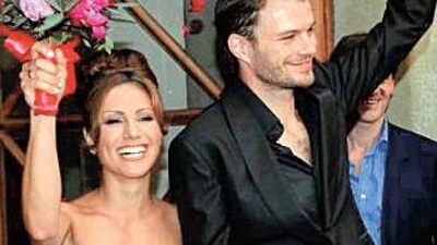 Türk kızına sarayda düğün...