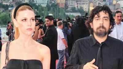 Okan Bayülgen şehri terk ediyor!