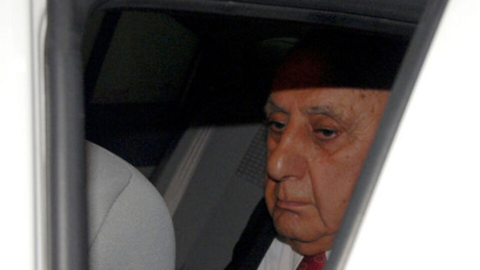 Emekli Tümgenerale yakalama kararı