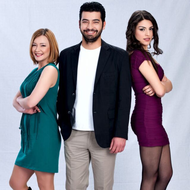 Eylül ve Cüneyt evleniyor