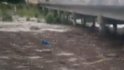 Bir 'sel'in geliş anı!