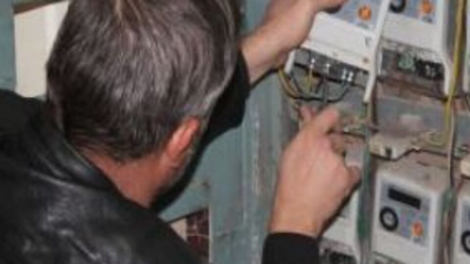 Kaçak elektrik kullanmak hırsızlık mı?