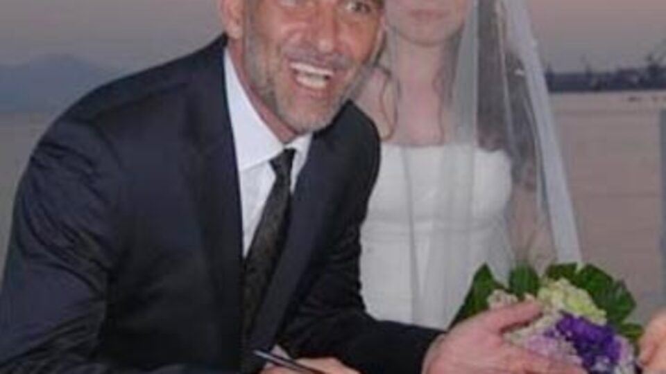 Ünlü oyuncu dünyaevine girdi