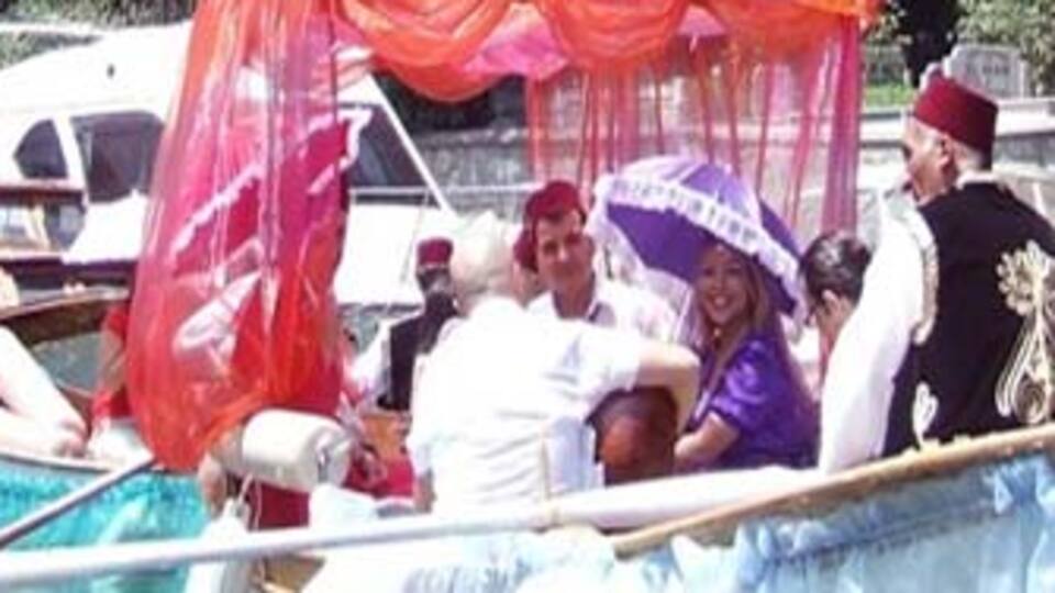 Lale devri geri dönüyor