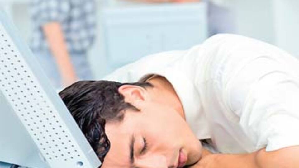 3-4 saat öğle tatili olur mu?