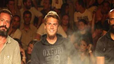 Anıl kızların gözdesi!