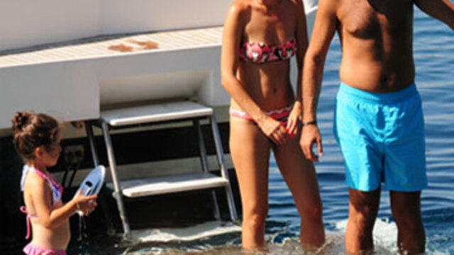 Sarıgül Ailesi'nin deniz keyfi