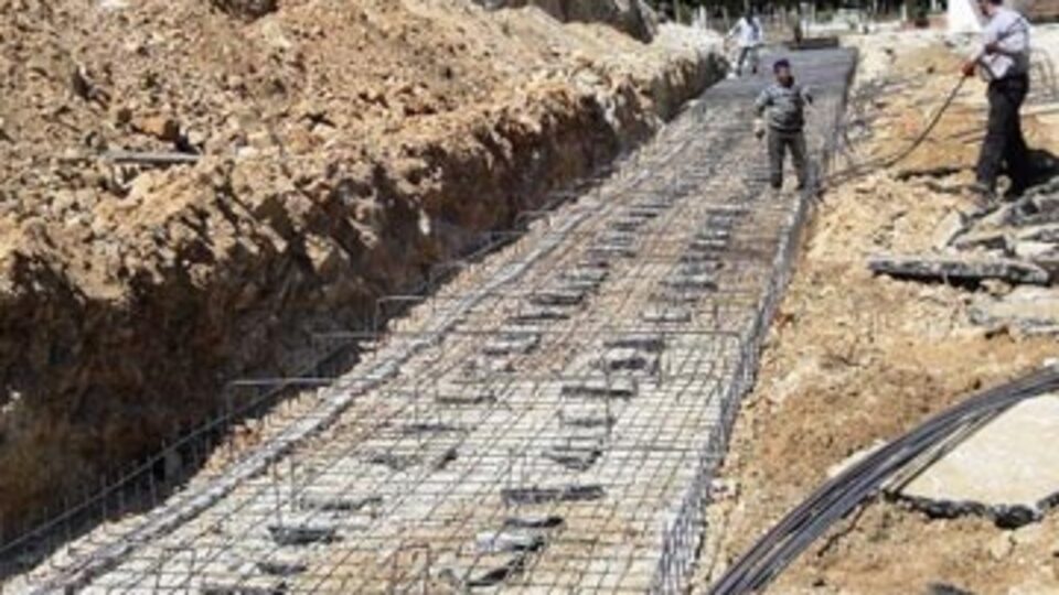 Mezar almak isteyen var mı?