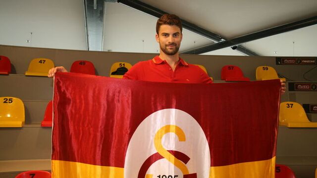 Engin Atsür kontrolden geçti!