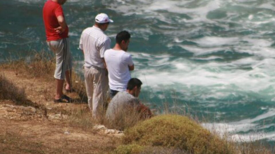 Deniz yatağı alabora oldu: 1 ölü, 1 kayıp
