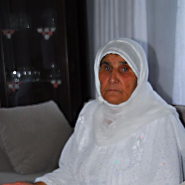 79 yaşındaki Sitti ana tahliye edildi