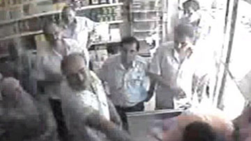 Belediye Başkanı'ndan market sahibine tokat!