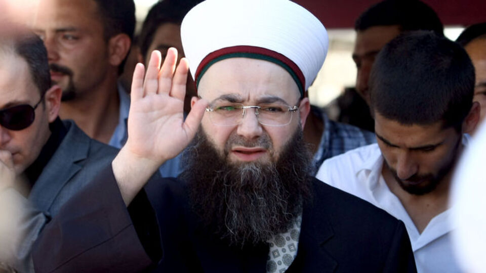 Cübbeli'den Aziz Yıldırım taktiği!