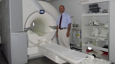 Profesöre büyük ödül!