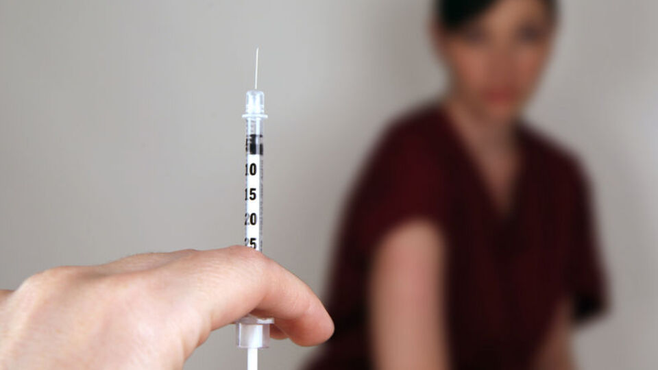 "Türkiye'de en az 3 milyon hepatit B'li var"