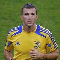 Shevchenko politikaya giriyor