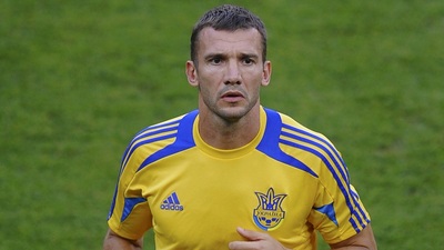 Shevchenko politikaya giriyor