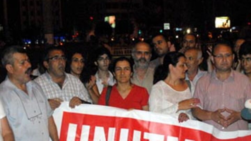 Milletvekilleri Sürgü'de