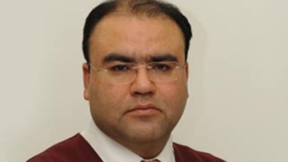 Genç avukatın şok ölümü!
