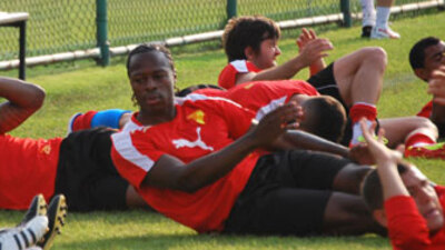 Eski M.Cityli Göztepe'de!