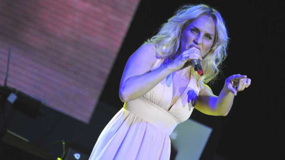 Palmarina'dan Sertab geçti