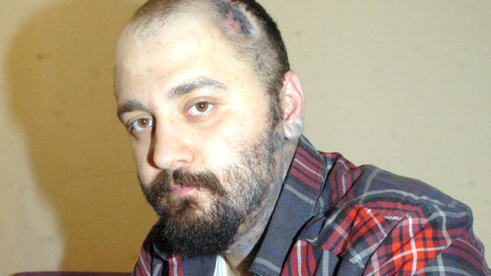 Sezer'e sanal alemden destek yağıyor