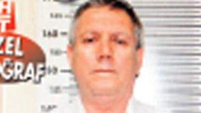 Aziz Yıldırım fotoğrafı 87 polisi yaktı!