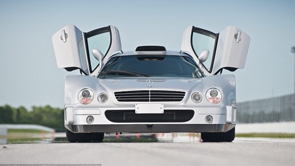 Bu araba 2.8 milyon TL!