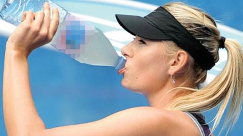 Kirli damacana Sharapova'ya bile uzandı!