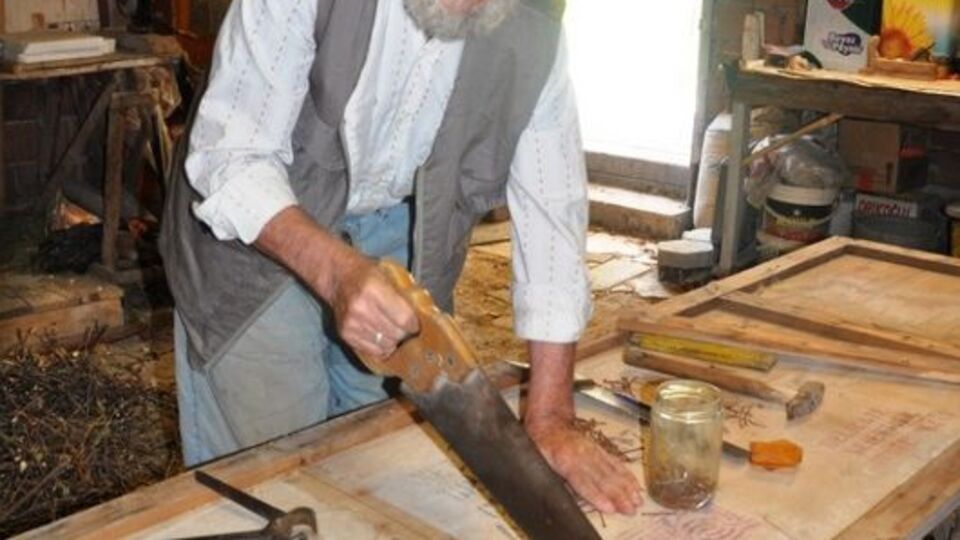 50 yıldır uyumuyor ama...