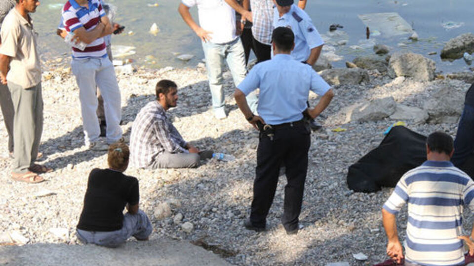 Birbirlerini kurtarmak isterken öldüler