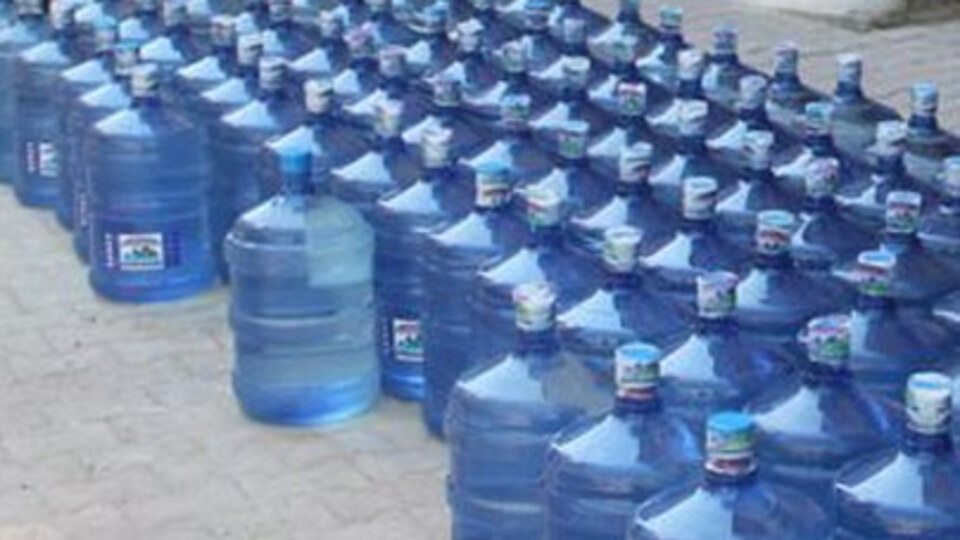 Halk damacanasını iade ediyor!