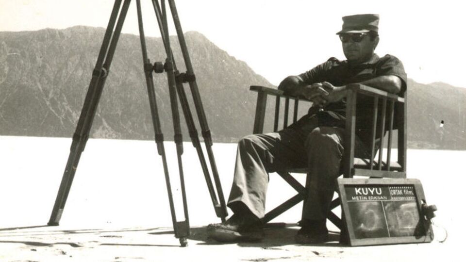 Filmleriyle yaşayacak