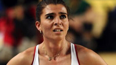 Merve gözyaşlarıyla koştu!