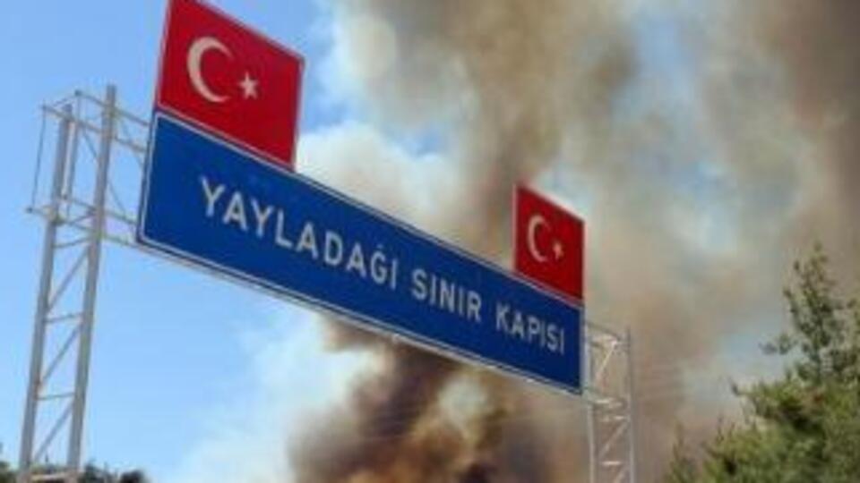 Suriye, Türkiye sınır kentini bombaladı