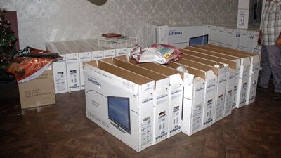 Bir TIR dolusu televizyonu çaldı