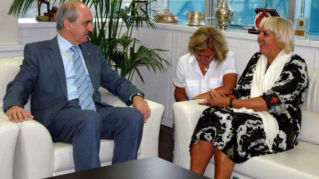 Kurtulmuş Claudia Roth'u kabul etti