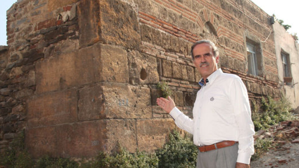 600 yıllık medrese gün yüzüne çıkıyor